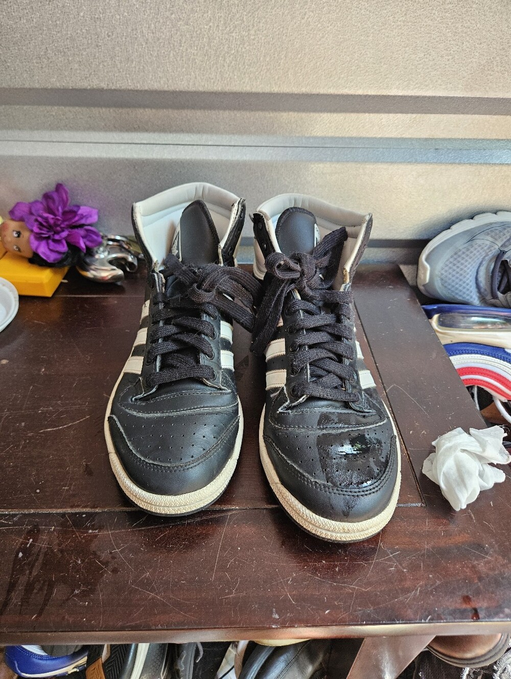 Adidas Men's Original Top Ten Leather  High Top Sneaker Size 9